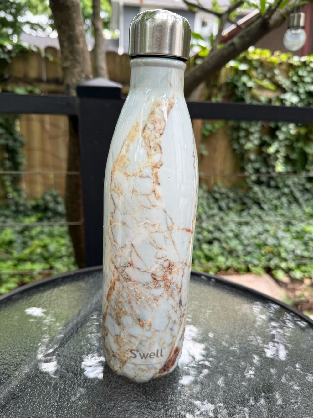 S'well White Marble Bottle with Gold Veining